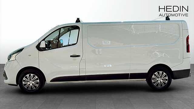 Nissan NV300
